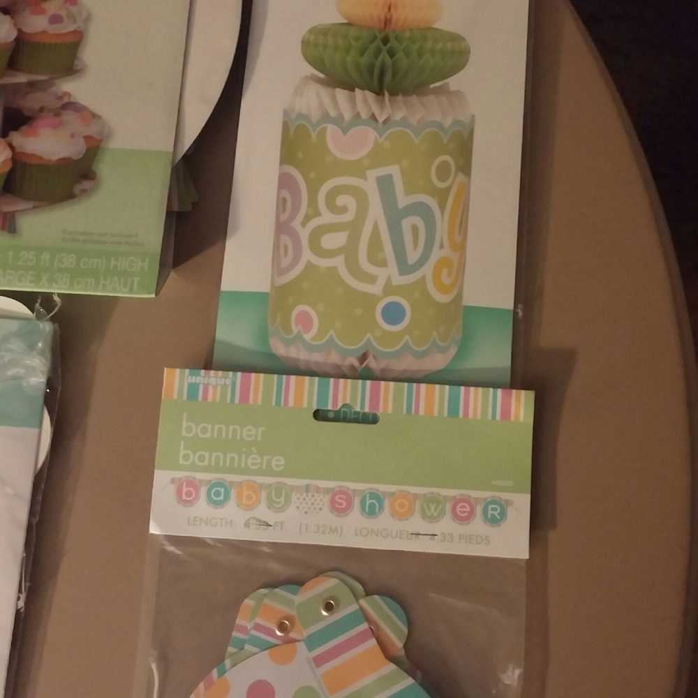BABY SHOWER DECOR - Picture 3 of 4